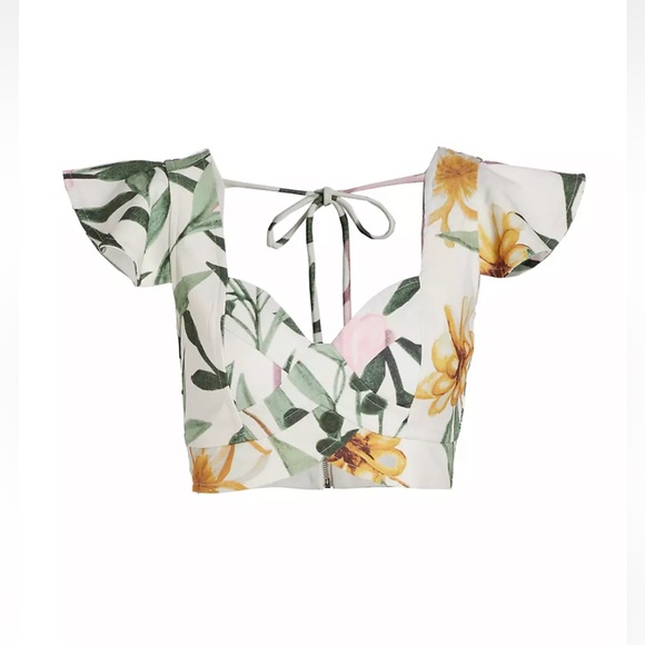 PatBO Tops - PatBo Jasmin Seamed Crop Top Sz 4